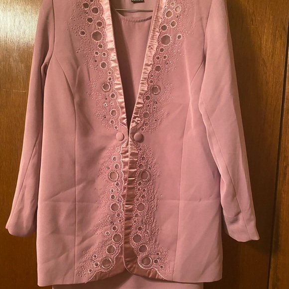 Harmony New York 3-PC Skirt Suit Embroidery, Rhinestone, Size 10, Lilac - Picture 3 of 11
